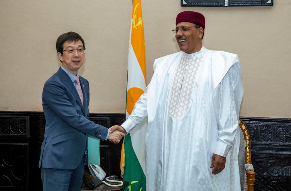 La Chine annonce 1000 tonnes de riz au Niger suite à  une demande  du président Bazoum